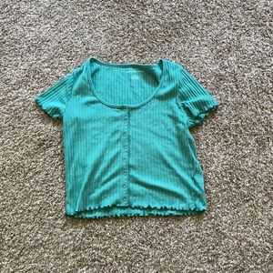 American Eagle Button Top Size M